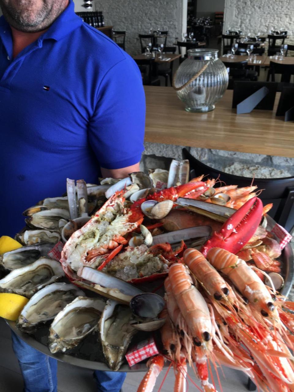 Les Bains Boyardville - Hotel Et Restaurant Екстериор снимка