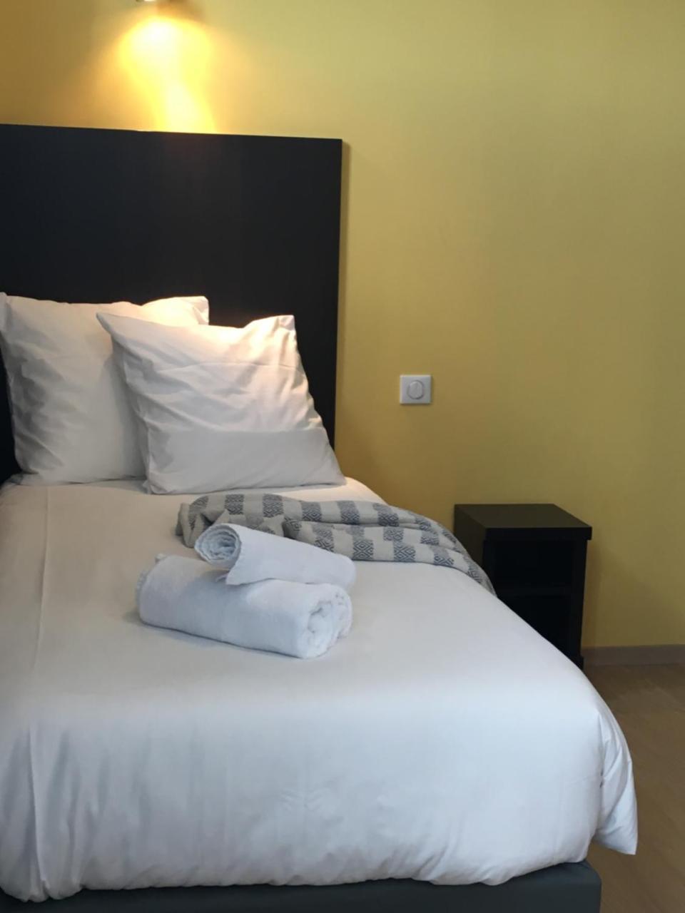 Les Bains Boyardville - Hotel Et Restaurant Екстериор снимка