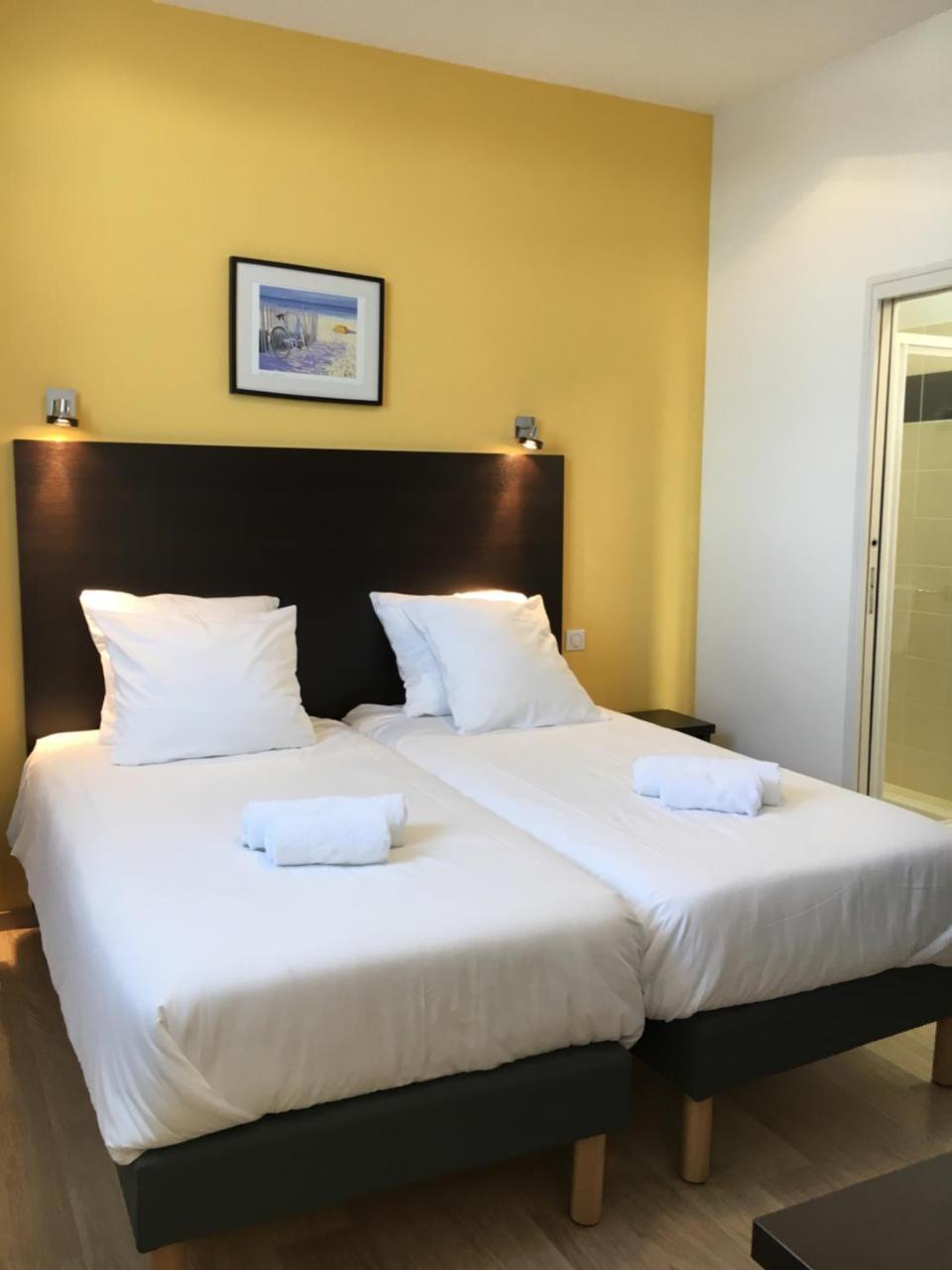 Les Bains Boyardville - Hotel Et Restaurant Екстериор снимка