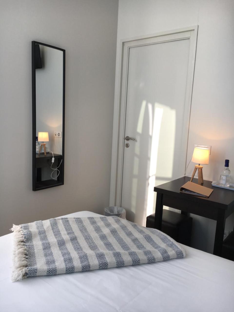 Les Bains Boyardville - Hotel Et Restaurant Екстериор снимка