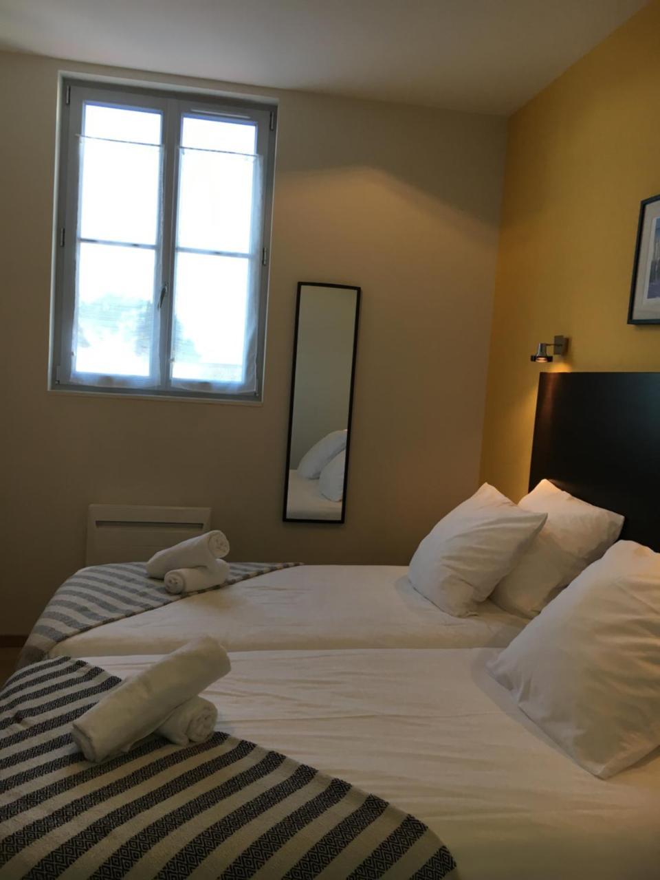 Les Bains Boyardville - Hotel Et Restaurant Екстериор снимка